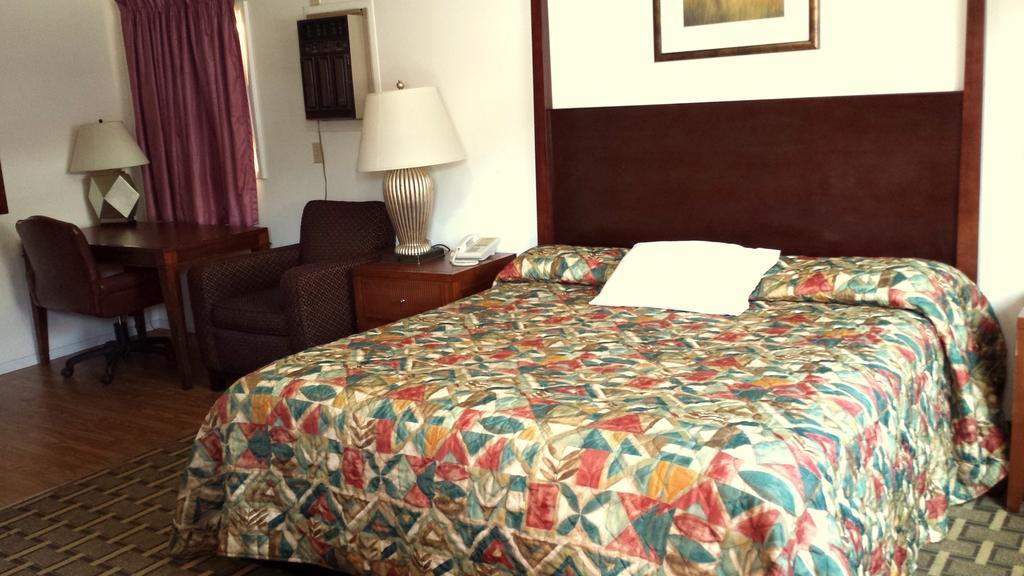 Executive Inn & Suites Lakeview Phòng bức ảnh