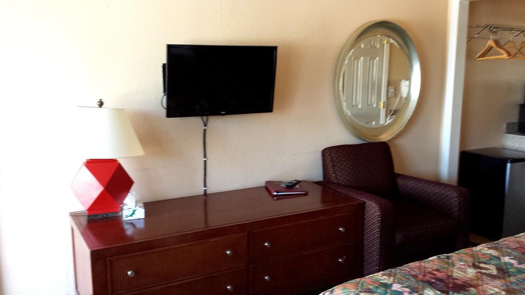 Executive Inn & Suites Lakeview Phòng bức ảnh